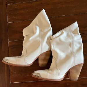spell and the gypsy white boots